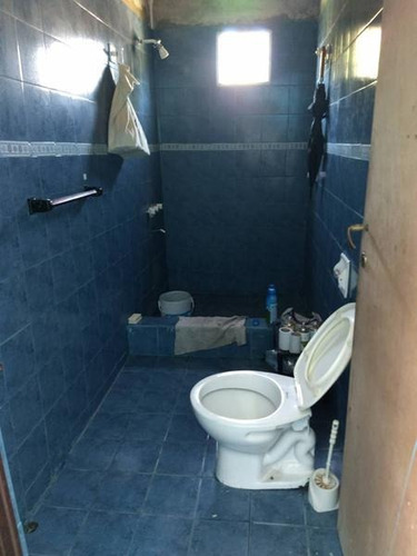 Imagen 18 de 18 de Vivienda Multifamiliar Con Un Casa Y Dos Departamentos.