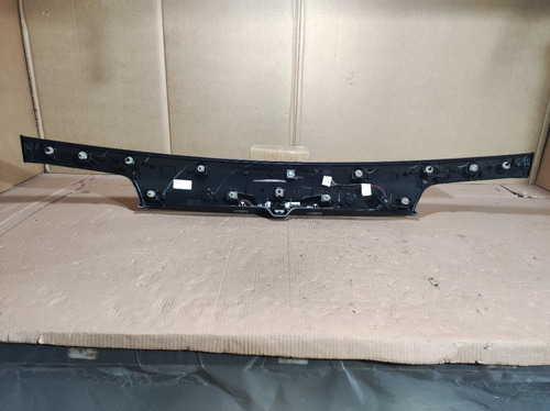 Aplique Moldura Traseira Grand Cherokee 14/21 Original