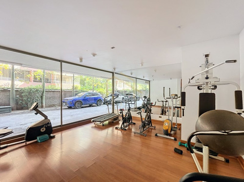 Se Vende Excelente Depto En Vitacura/las Hualtatas