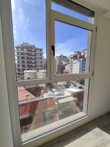 Imagen 11 de 17 de Departamento En Venta En Playa Varese