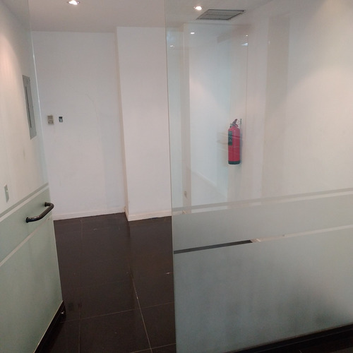Imagen 4 de 8 de Se Alquila Oficina 114m2 La Castellana 7575