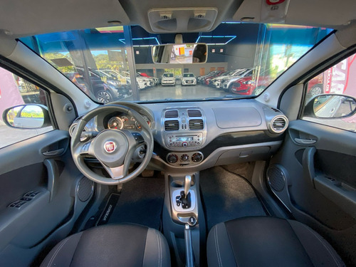 Fiat Grand Siena 1.6 16v Essence Flex Dualogic 4p