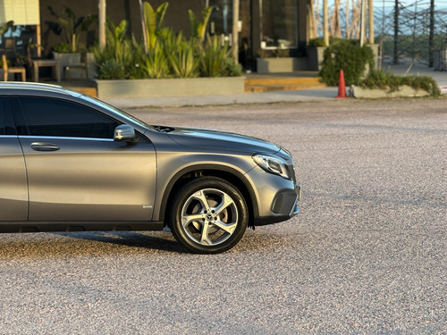 Mercedes Benz Gla 200