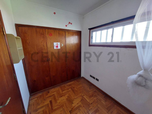 Excelente Ph 4 Ambientes. Zona Las Avenidas