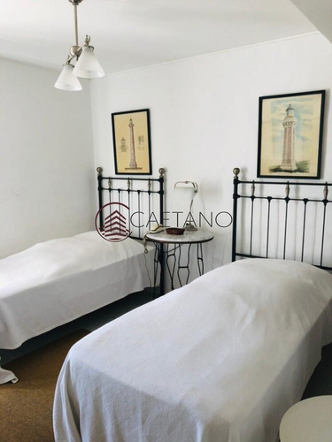 Apartamento En Punta Del Este, Peninsula- Ref: 2535