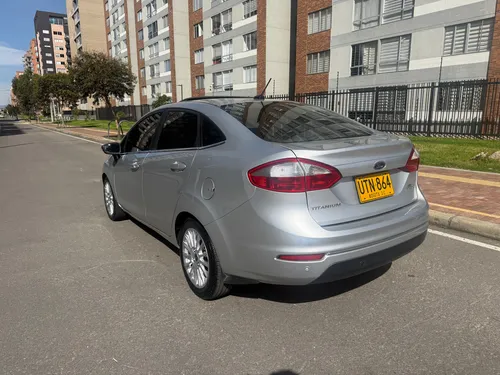Ford Fiesta 1.6 Titanium At