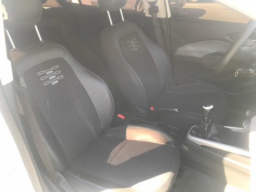 Imagem 6 de 11 de Chevrolet Onix 2019 1.0 Lt 5p