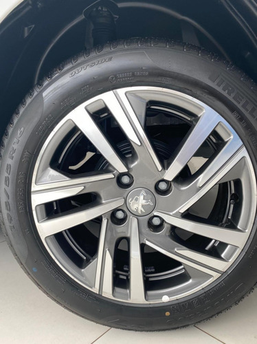 Imagem 2 de 8 de Peugeot 208 Like 1.6 (flex)