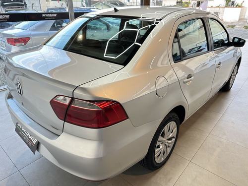 Volkswagen Voyage VOYAGE 1.6 MSI Flex 8V 4p