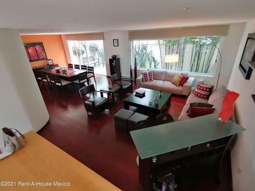 Imagen 2 de 14 de Casa En Venta En Cerrada Fracc Villa Florence 21-3198 Cr