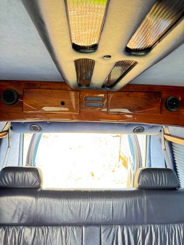 Ford Econoline 150 1996
