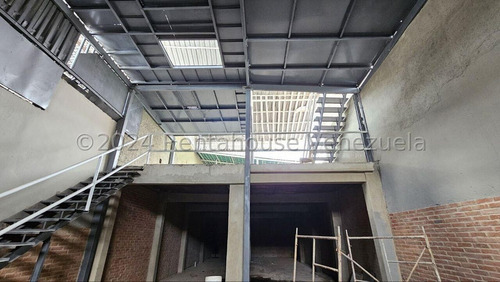 Amplio Galpon Venta/alquiler Quebrada Honda (colegio De Ingenieros) I