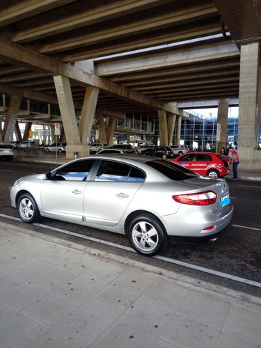 Imagem 4 de 15 de Renault Fluence 2014 2.0 Dynamique Hi-flex 4p