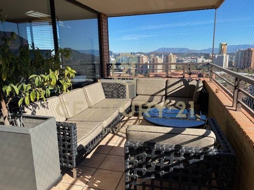 Imagen 7 de 18 de Impecable Departamento A Pasos Del Metro Manquehue!