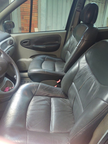 Imagem 4 de 14 de Renault Scenic