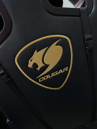 Silla Profesional Gamer Cougar Titan Pro Royal Negro/royal Cuero Sintético/gamuza Sintética (Usado)
