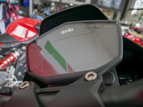 Imagen 9 de 15 de Aprilia Dorsoduro 900cc 0km Con Accesorios Oferta Unica