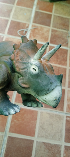 Triceratops Dinosaurio Articulado