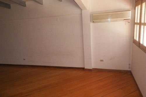Vendo Casa Lechería, Av. Los Uveros