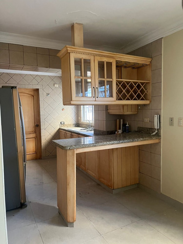 Amplio Penthouse De 344 Mts2 En Urbanización Real