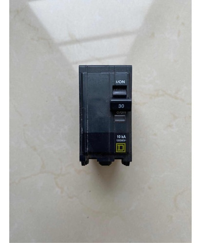 Pastilla Termomagnetica Interruptor 2x30 Amp Marca Square-d (Usado)