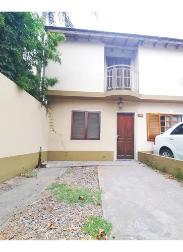 En Venta Duplex De 3 Ambientes 2 Baños Con Patio Y Cochera Propia Ficha 9744