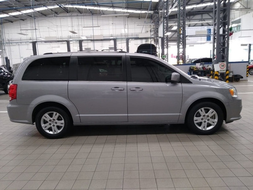 Imagen 5 de 15 de Dodge Grand Caravan 2019 3.7 Sxt+ At Somos Agencia Credito