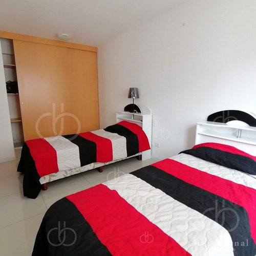 Apartamento De 2 Dormitorios En Maldonado- Ref: 54481
