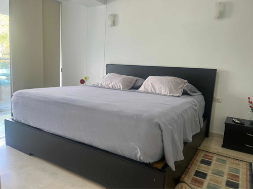 Imagen 9 de 27 de Apartaneto En Alquiler Con Pisicna En San Cristobal Amoblado