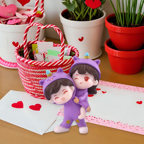 . 4 Figuras Románticas De Casa De Muñecas En Estilo B