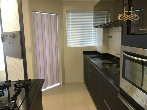 Apartamento Reformado E Mobiliado De 1 Dormitório, Na Avenida Central, 01 Vaga Privativa De Garagem, Em Balneário Camboriú/sc - R$480.000,00 - Ap0051