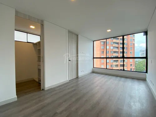 Apartamento En Venta En El Poblado. Cod V776055