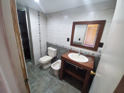 Apartamento Tipo Casa Con Fondo
