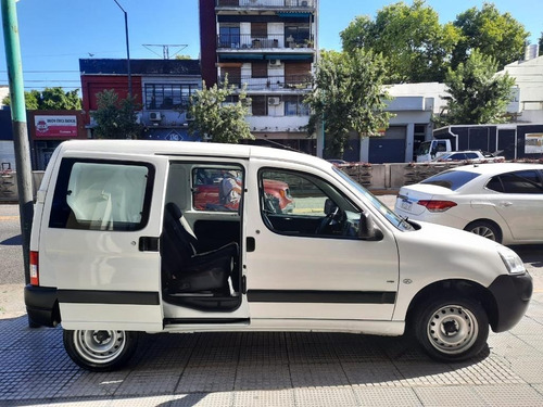 Peugeot Partner Confort 1.6 Hdi Asientos Homologados 2015