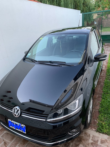 Vw Fox Highline 110hp Msi 2015