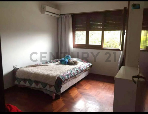 Venta Casa 4 Ambientes Piscina En Quilmes