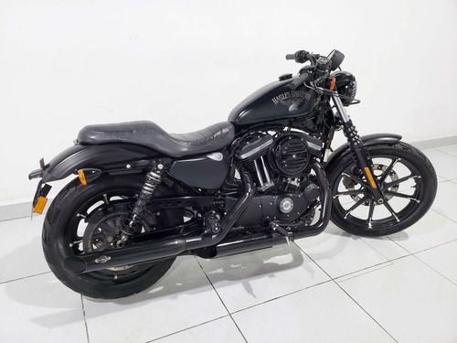 Harley Davidson Xl 883 Iron 2017 Preta