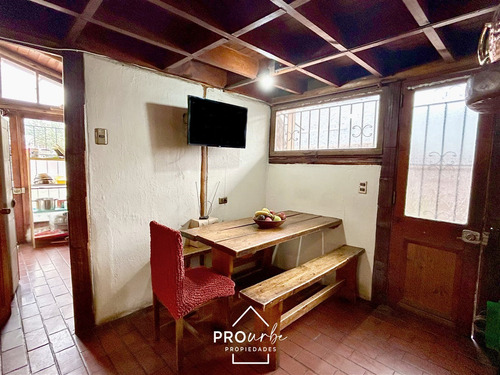 Estilo Artesanal / Gran Terreno, 4 Dorm, 2 Baños, La Florida