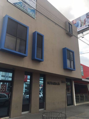 Imagen 1 de 12 de Se Renta Oficina En La Mejor Zona Comercial