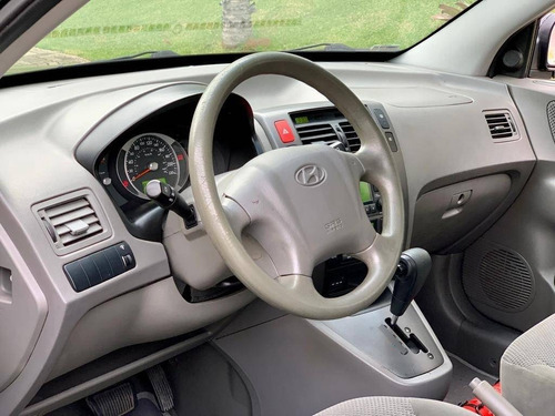 Imagem 11 de 15 de Hyundai Tucson 2.0 Mpfi Gls 16v 143cv 2wd Gasolina 4p