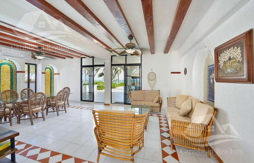 Casa En Venta Frente Al Mar En Puerto Morelos Riviera Maya B-alrz3485