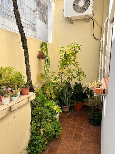 Departamento Tipo Casa En Venta En Banfield Oeste