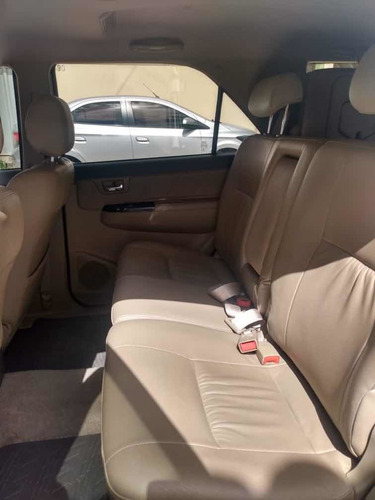 Toyota Sw4 2014 3.0 Srv 7l 4x4 Aut. 5p