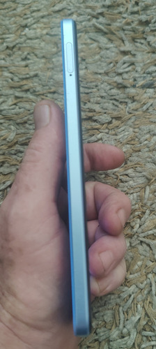 Celular Oppo A17, 64gb De Memoria Y 4+4 Gb En Ram, Libre Para Cualquier Compañía, Sin Detalles, Todo Funciona Bien, Excelente Estetica Azul