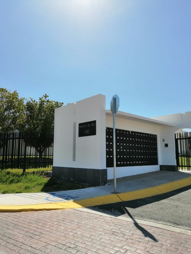 Querétaro, Sendas R; Casa En Renta! Fa