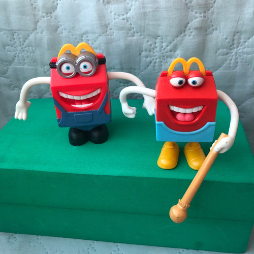 Kit 10 Bonecos Mac Donalds Ronald Birdie Papa Burger Shake