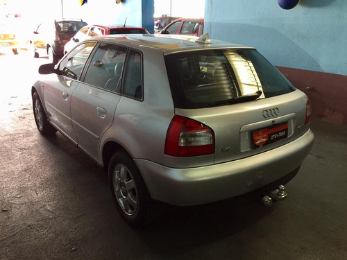 Audi A3 1.8 Turbo 5p Teto Solar