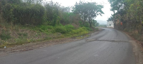 Renta Casa Con Albercas Col. Corralillos Coatzintla Veracruz