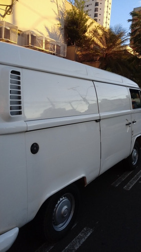 Volkswagen Kombi 2013 1.4 Total Flex 3p