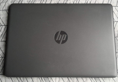 Notebook Hp 240 G7 Core I5-1035g1 8gb Ddr4 Ssd De237gb Cinza (Usado)